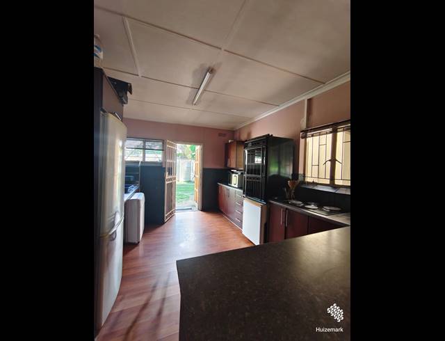 3 BEDROOM HOUSE FOR SALE IN SASOLBURG EXT 15